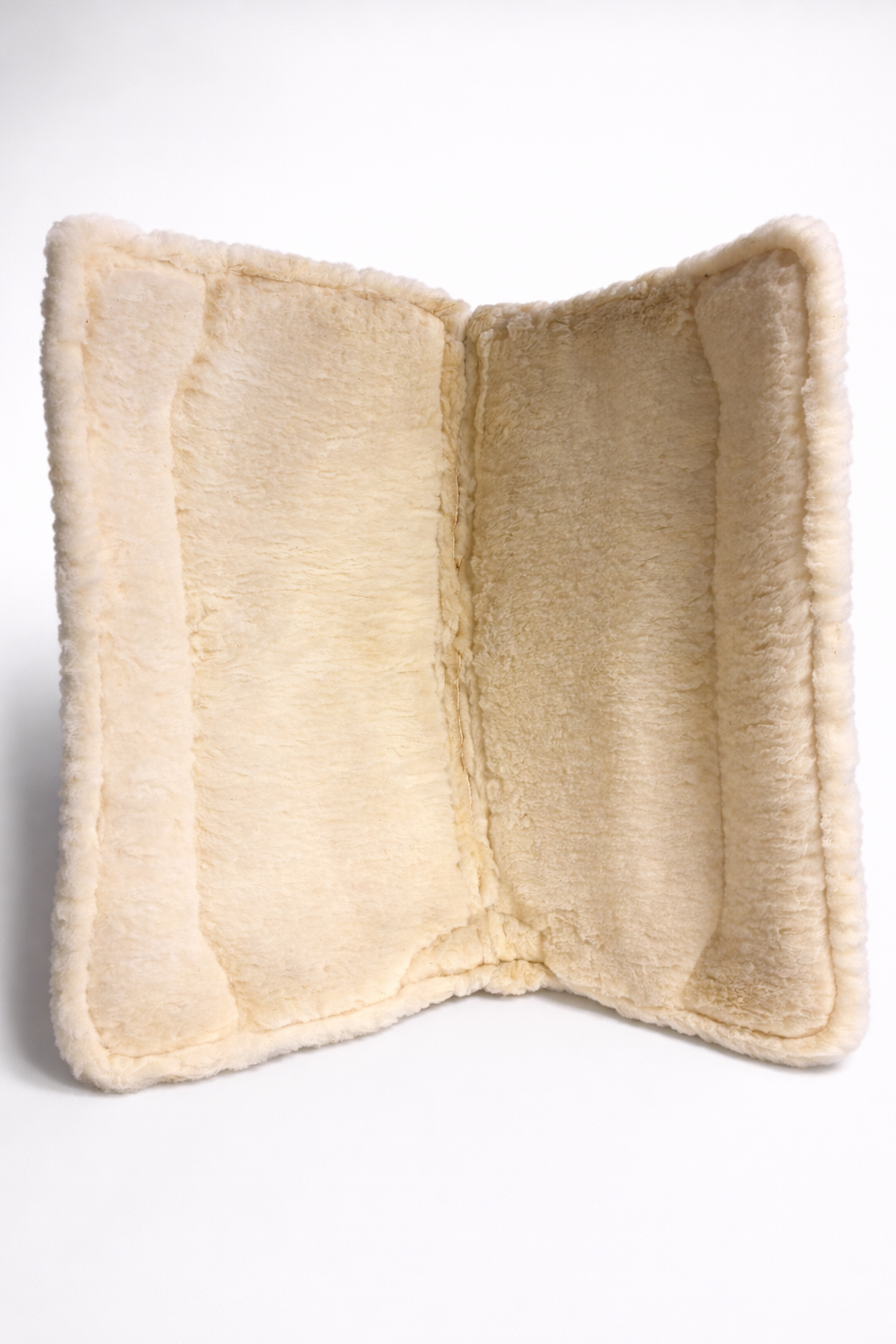 Contoured Merino Wool/Fleece Saddle Pad – 32” x 32” 1"